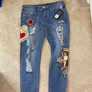 NWT TRUE RELIGION PATCHWORK JEANS 💖